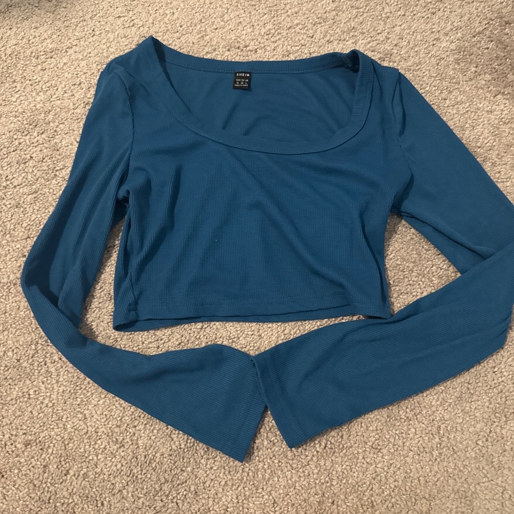 SHEIN cropped blue long sleave
